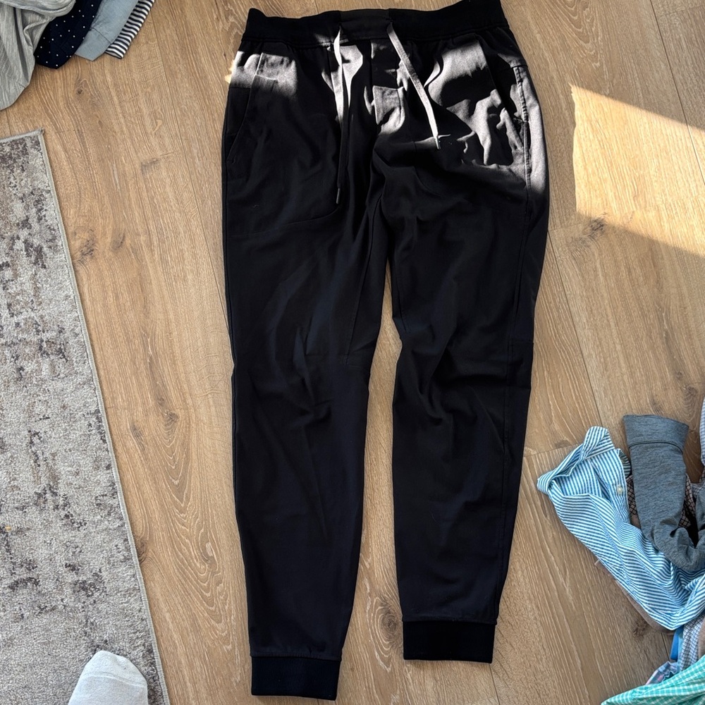 Lululemon Athletic Black Sweatpants Joggers
